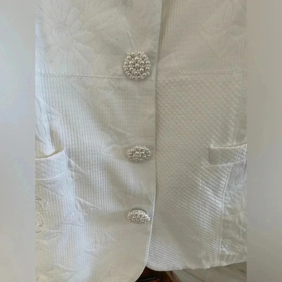 Vintage EREZ Cotton White Blazer Eyelet Long Sleeves Pearl Details Large EUC - Picture 7 of 13